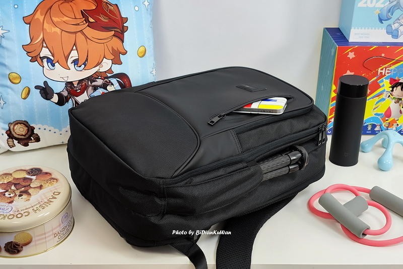 能拆分能组合，33升一包三用：90分巨能装双肩包体验