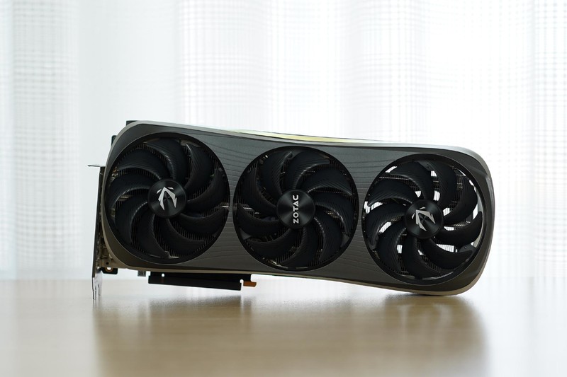 4K无压力畅玩3A游戏大作，索泰RTX4080 AMP游戏性能深度评测