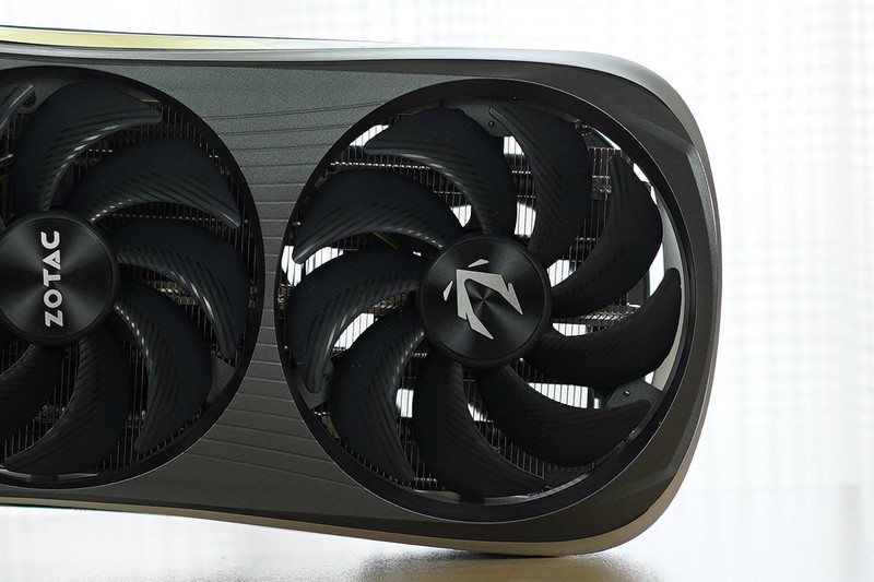 4K无压力畅玩3A游戏大作，索泰RTX4080 AMP游戏性能深度评测