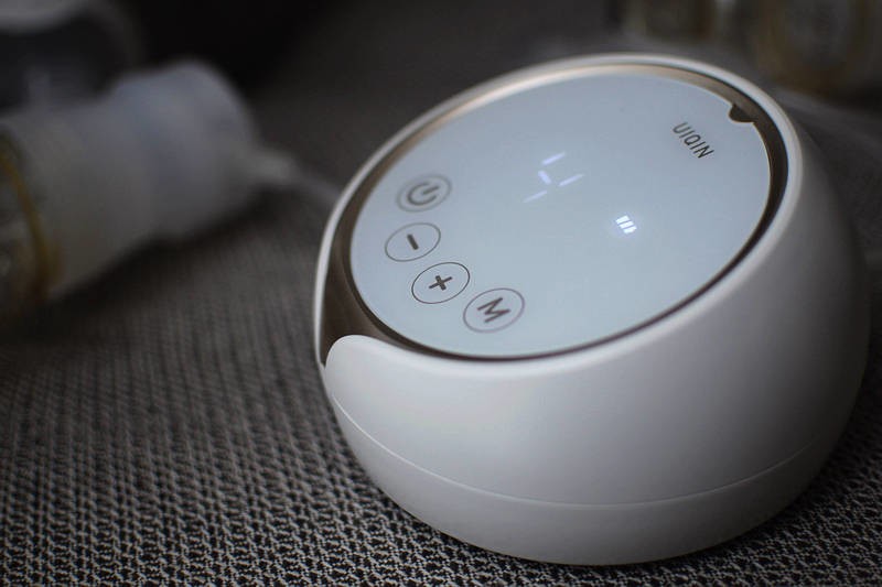 职场背奶妈妈的好帮手：羽轻UIQIN云感电动双边无痛吸奶器