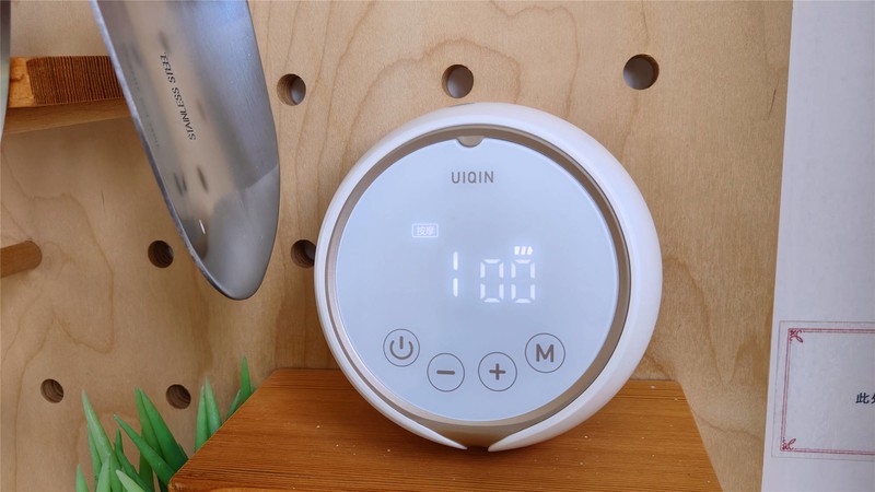 职场背奶妈妈的好帮手：羽轻UIQIN云感电动双边无痛吸奶器