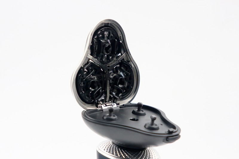 给你最丝滑的极限剃须体验——非常规的发烧性能未野剃须刀MAX