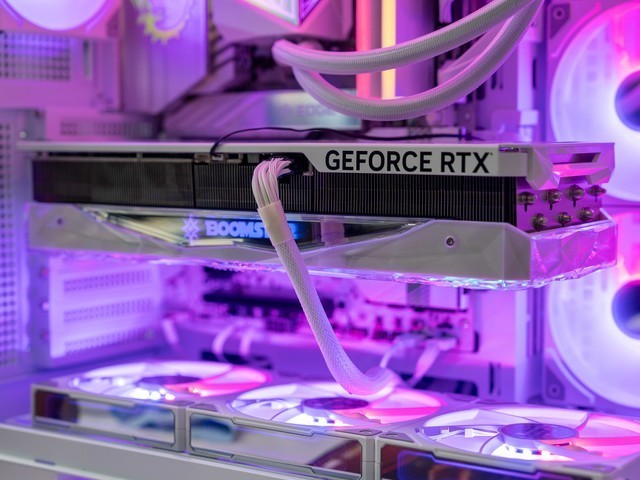 U9 285K降温5度，微星寒冰I360水冷偏移扣具对比测试