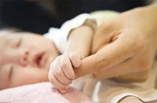 宝宝感冒“扛不扛”？这3大感冒4招应对，儿科医生都这么建议！