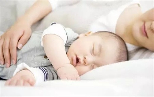 宝宝感冒“扛不扛”？这3大感冒4招应对，儿科医生都这么建议！