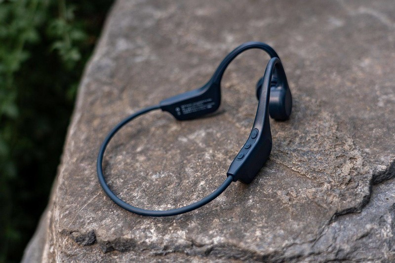 IPX8防水、64GB存储、10小时续航，sanag塞那B60S PRO骨传导蓝牙耳机评测