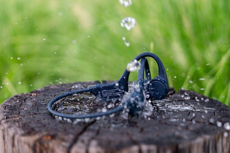 IPX8防水、64GB存储、10小时续航，sanag塞那B60S PRO骨传导蓝牙耳机评测