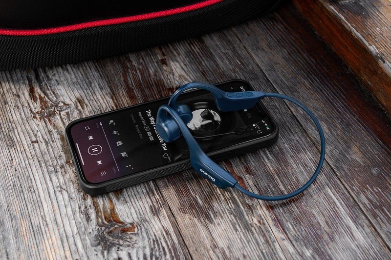 IPX8防水、64GB存储、10小时续航，sanag塞那B60S PRO骨传导蓝牙耳机评测