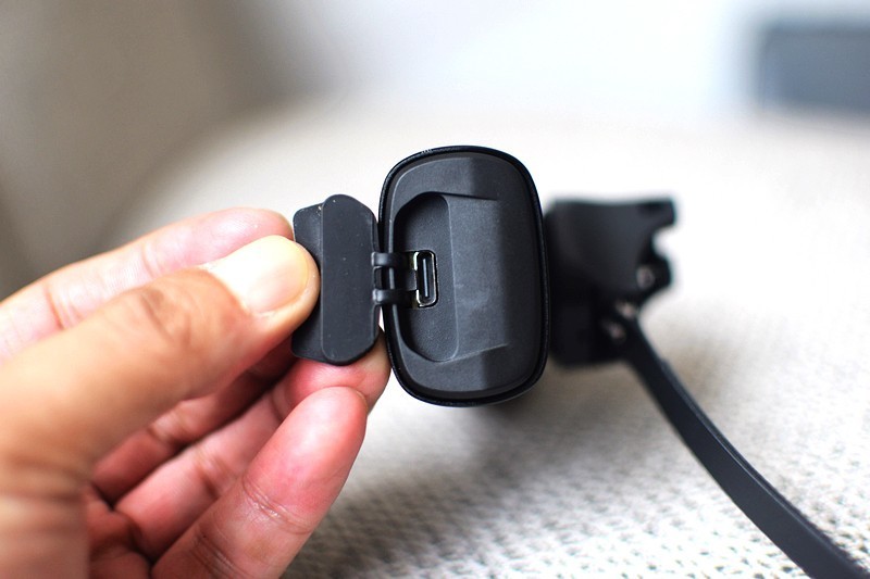 远近光设计 搭配无线遥控 迈极炫WF2500自行车灯