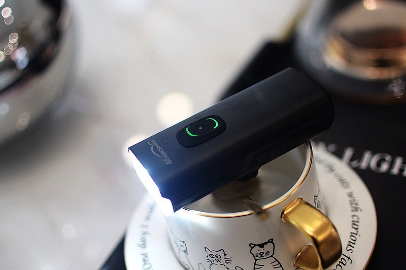 远近光设计 搭配无线遥控 迈极炫WF2500自行车灯