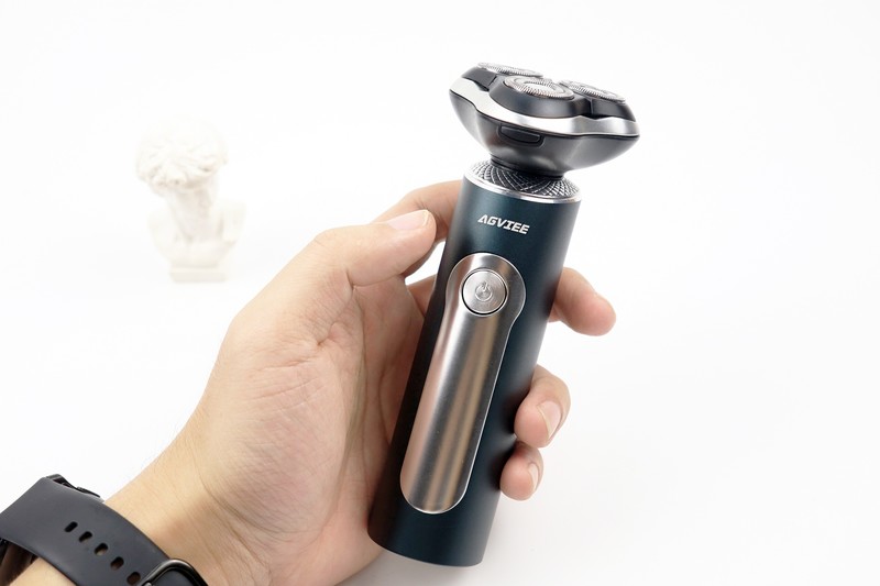 给你最丝滑的极限剃须体验——非常规的发烧性能未野剃须刀MAX
