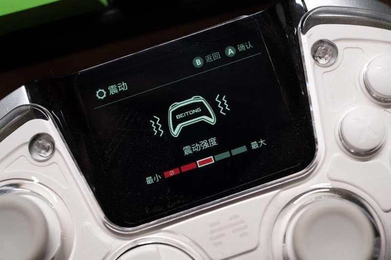 配置出众的智能手柄，北通鲲鹏50，玩家的战斗好搭档