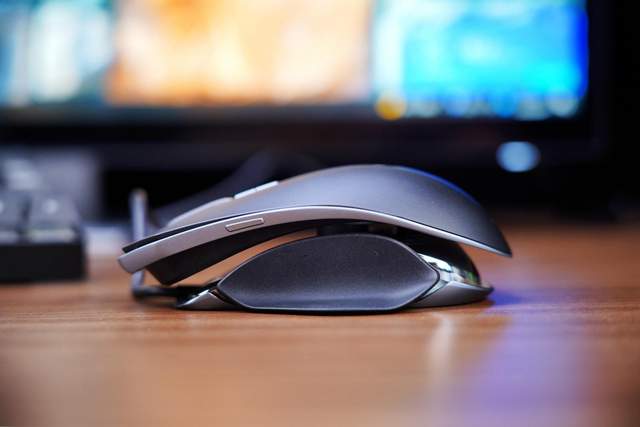 CHERRY 旗舰套装分享，MX8.2 +MC8.1你不得不入的电竞外设！