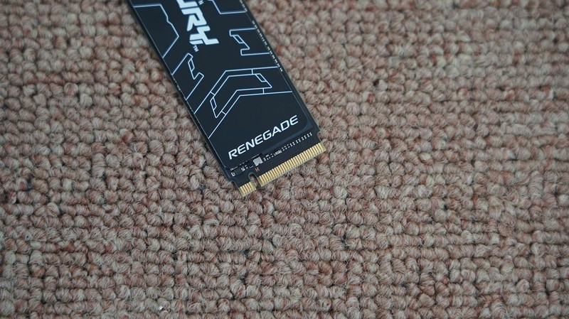 媳妇高兴就好，德商德静界打造的白色高颜值静音主机分享