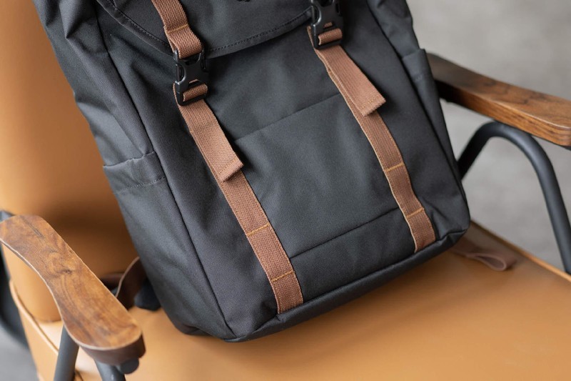 通勤出游两不误，tomtoc城市经典双肩包来了