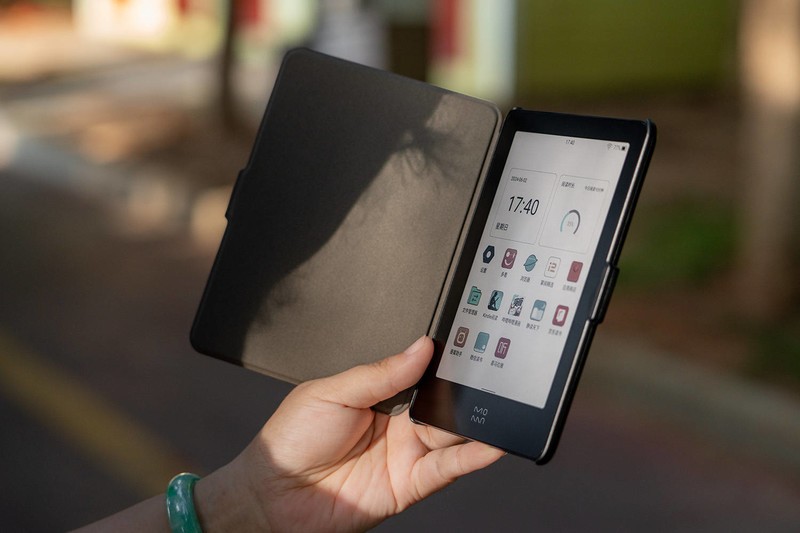 墨案电纸书Pantone 6上手：Kaleido 3高清彩色墨水屏，阅读新体验