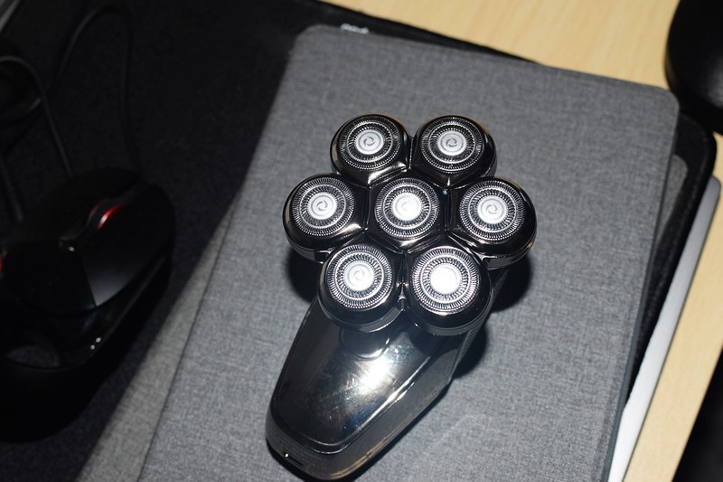 七刀头全能理容战士 DOCOLAB 光头神器