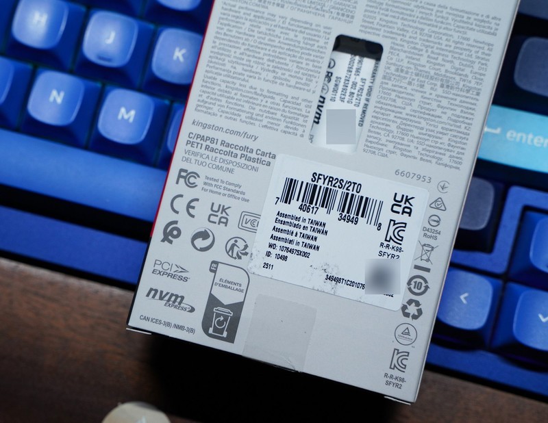 地表最强PCIe 5.0 SSD！ 金士顿FURY Renegade G5旗舰评测