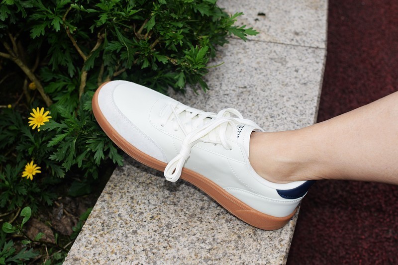 复古感和实用性并存 FREE TIE德比训练鞋