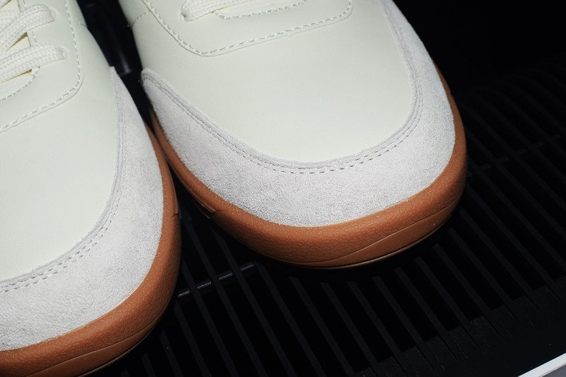 复古感和实用性并存 FREE TIE德比训练鞋