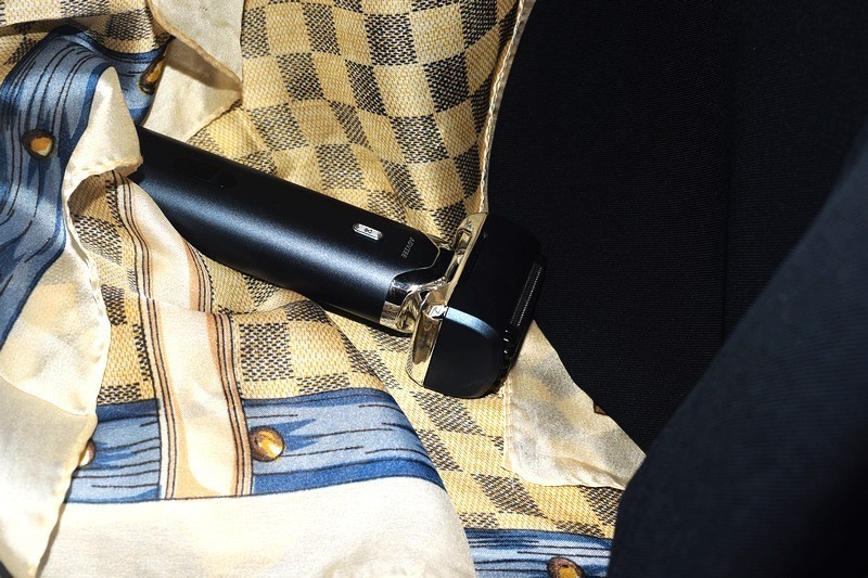 未野往复式剃须刀实测 五刀头狂魔精准剃净 带来前所未有的净剃体验