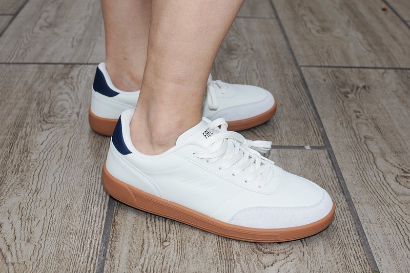 经典不败复古德比设计 FREE TIE德比训练鞋