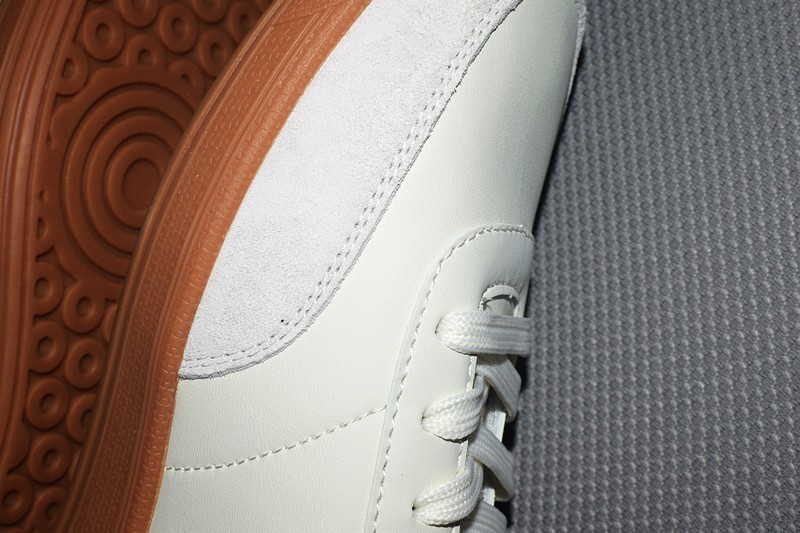 FREE TIE德比训练鞋：复古与现代的完美融合