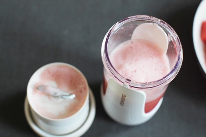 20秒做一杯果汁是种什么体验：说说新到手的大宇榨汁杯