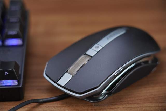 CHERRY 旗舰套装分享，MX8.2 +MC8.1你不得不入的电竞外设！