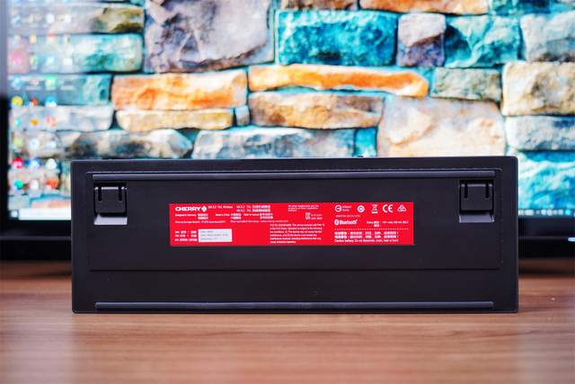 CHERRY 旗舰套装分享，MX8.2 +MC8.1你不得不入的电竞外设！