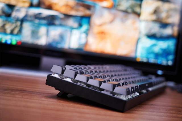 CHERRY 旗舰套装分享，MX8.2 +MC8.1你不得不入的电竞外设！