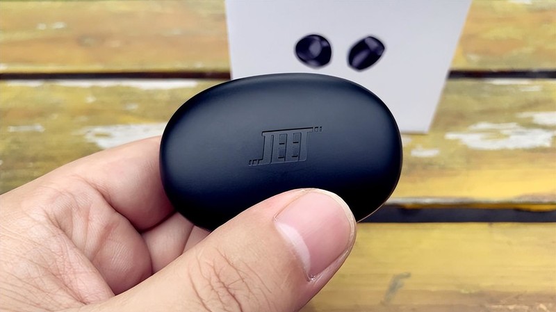 极致小巧、专为舒适而生，JEET Air2真无线蓝牙耳机
