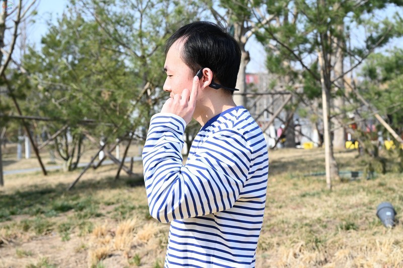 低音更出色的骨传导耳机，更适合运动玩家，韶音OpenRun Pro体验