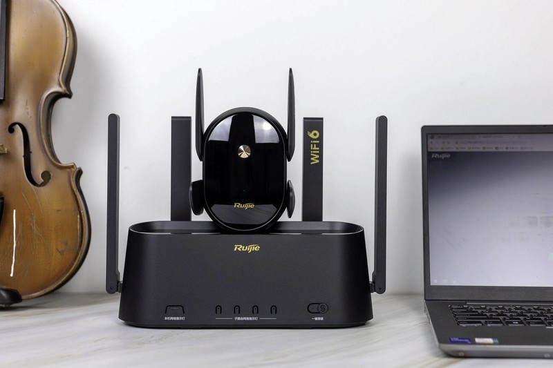 轻松一碰就能组网，锐捷蜂鸟旗舰版子母路由器真有这么好吗？