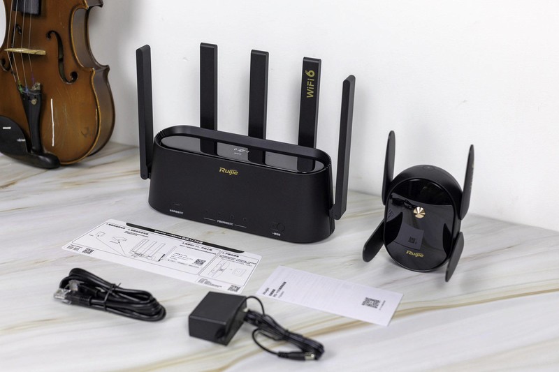 轻松一碰就能组网，锐捷蜂鸟旗舰版子母路由器真有这么好吗？