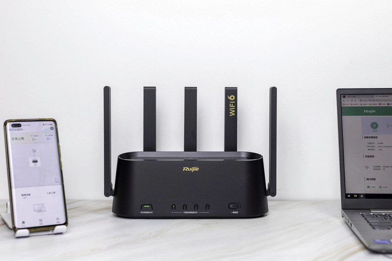 轻松一碰就能组网，锐捷蜂鸟旗舰版子母路由器真有这么好吗？