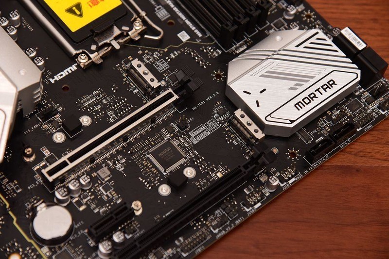 新一代“卷王”！实战枭鲸审判者DDR5内存 5600 32G内存超频！