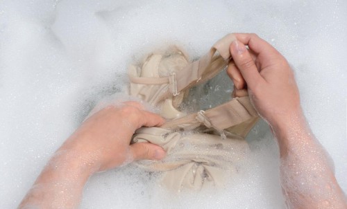 迷你小洗衣机什么牌子好用？2025最新四大爆款迷你洗衣机，别错过