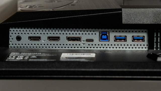 毕业级27英寸4K@240Hz显示器，微星MPG 272URX QD-OLED晒单