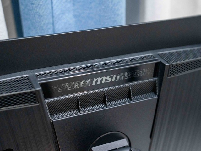 毕业级27英寸4K@240Hz显示器，微星MPG 272URX QD-OLED晒单