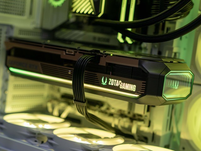 毕业级27英寸4K@240Hz显示器，微星MPG 272URX QD-OLED晒单