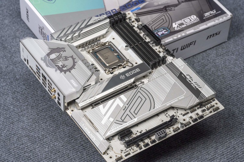 微星 MEG Ai1600T PCIE5 电源评测：高端玩家的新宠儿