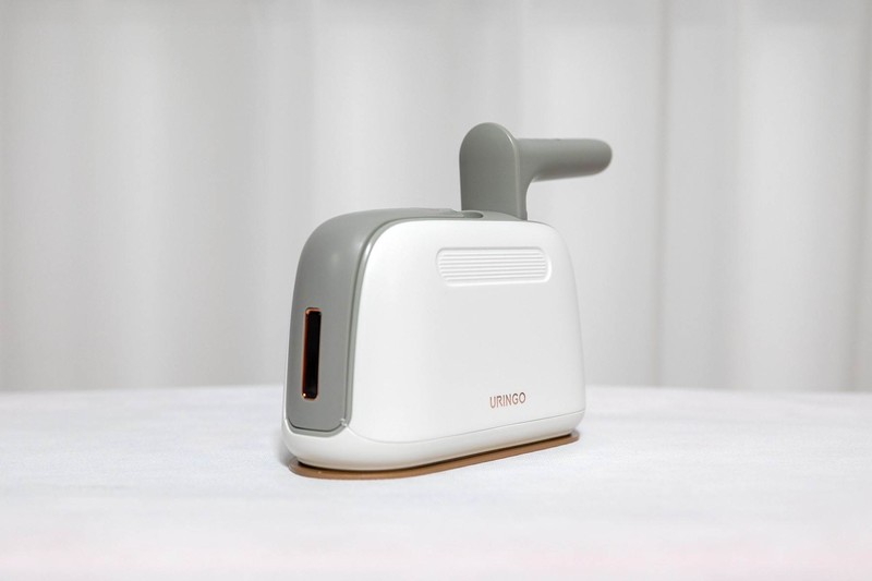 七彩叮当蒸汽熨烫机，让你压箱底的衣服重焕光彩