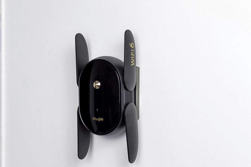 轻松一碰就能组网，锐捷蜂鸟旗舰版子母路由器真有这么好吗？