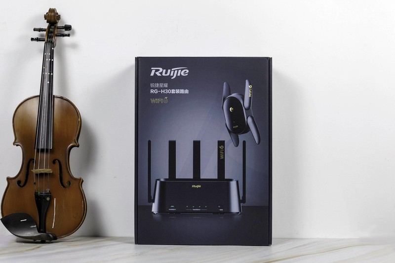 轻松一碰就能组网，锐捷蜂鸟旗舰版子母路由器真有这么好吗？