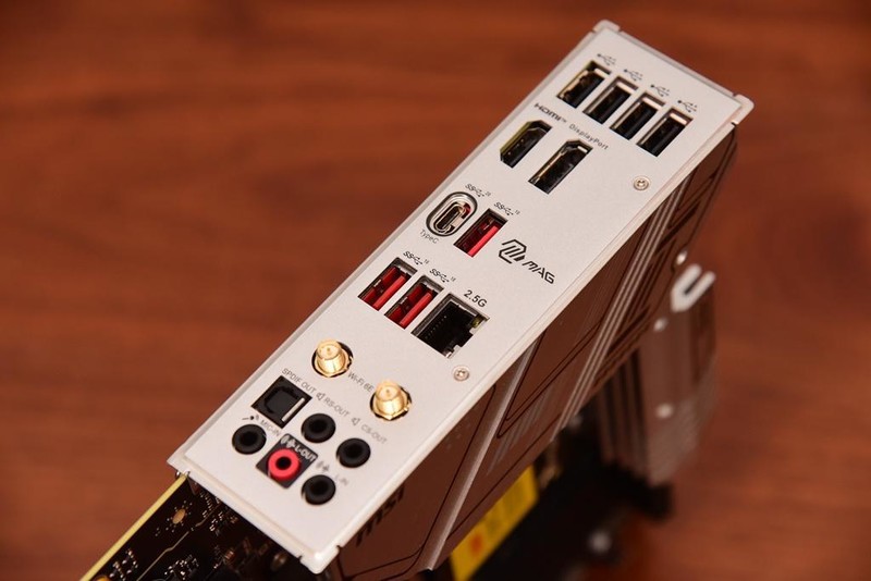 新一代“卷王”！实战枭鲸审判者DDR5内存 5600 32G内存超频！