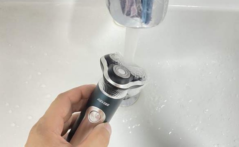 专注运动人群死磕发烧性能成就男士护理颠覆性神器未野MAX剃须刀