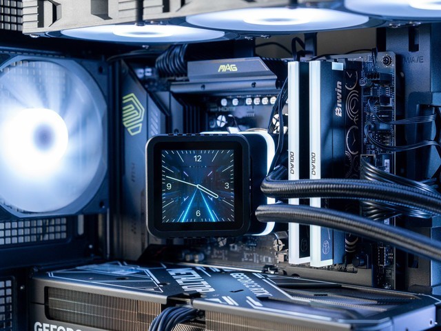 水冷还能这么玩，zalman思民ALPHA2 DS 360水冷散热器使用分享