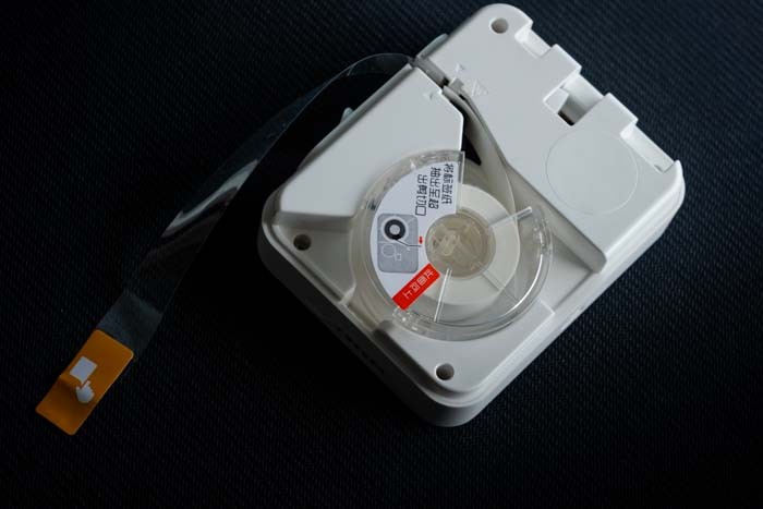 海鸟标签机评测：“碰一碰”即连，小巧便携家居必备