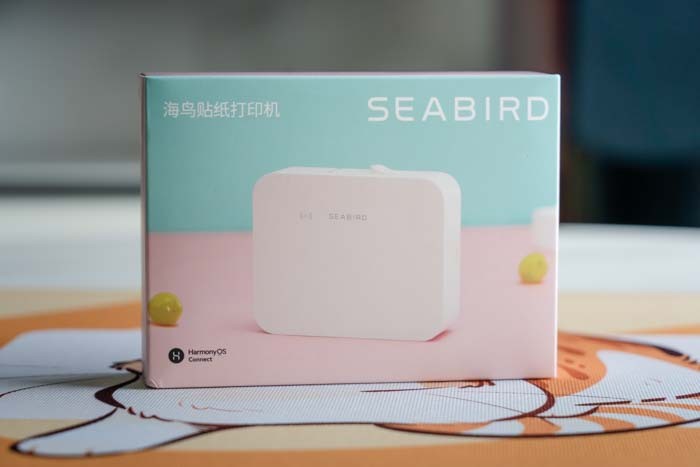 海鸟标签机评测：“碰一碰”即连，小巧便携家居必备